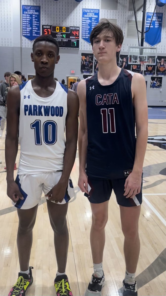 When two <a href="/EAPrepStarsBA/">E.A. Prep Stars Coach B.A.</a> Brutherns uncommitted <a href="/demarionnnn/">Demarion Reynolds</a> 6’4 &amp; uncommitted <a href="/JakeShearin/">Jake Shearin</a> 6’7 go head to head representing character, scholar, &amp; athleticism! Stars are born to shine!!! 🍽📚💪🏾🏀❤️✊🏽 <a href="/EAPREPSTARS1/">E.A. PREP STARS (Educated Athletes)</a> @UOrangemen