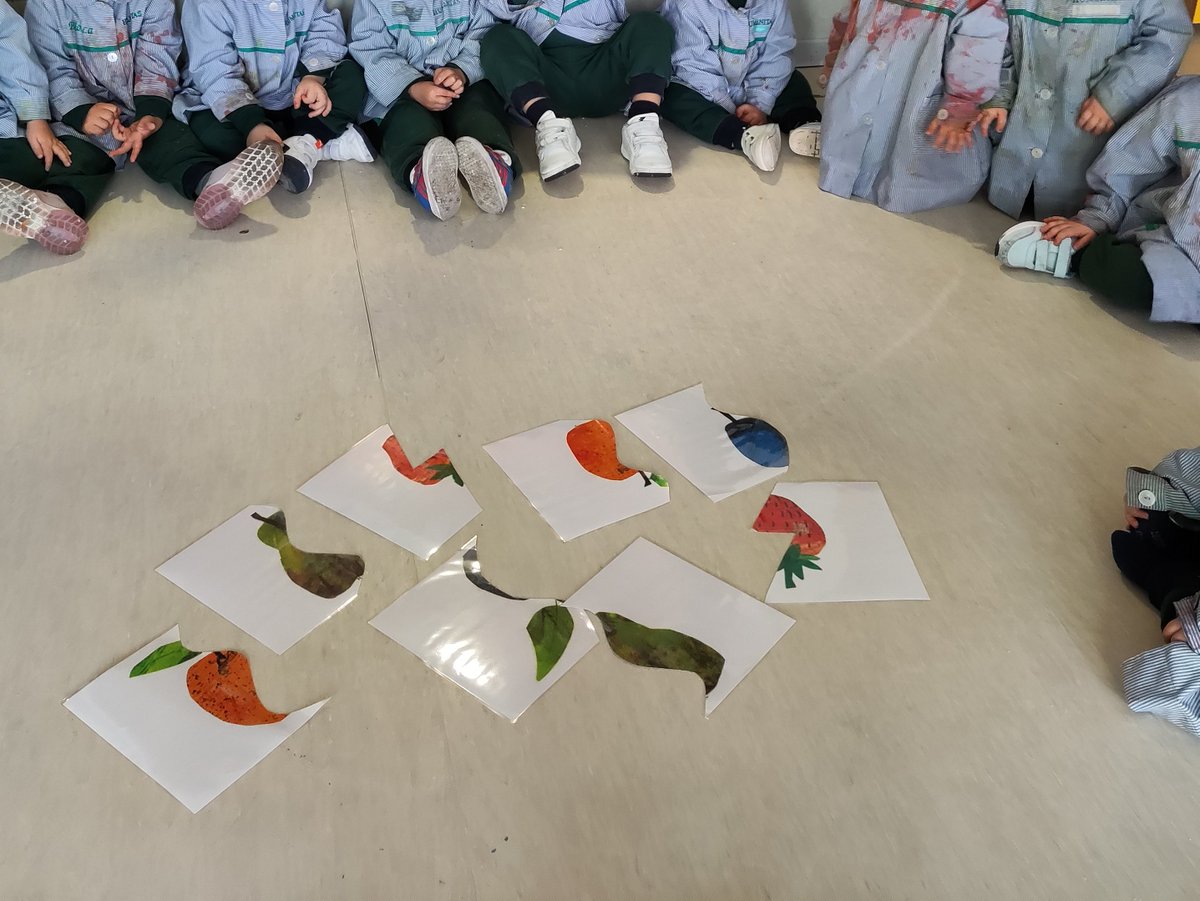 teacherfrankjs's tweet photo. In Nursery we're doing the Very Hungry Caterpillar and had lots of fun doing these fruit puzzles. @HBSTORREJON https://t.co/BGHcQVDjTH