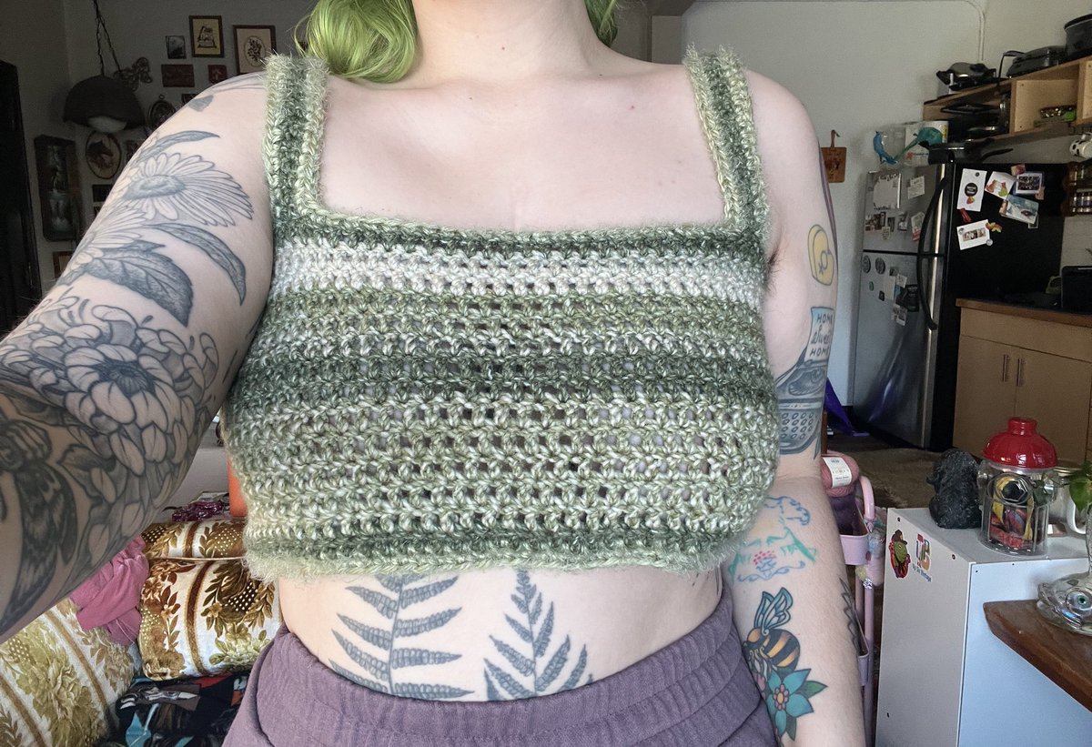 finally made myself a little tank top 🌿🌱