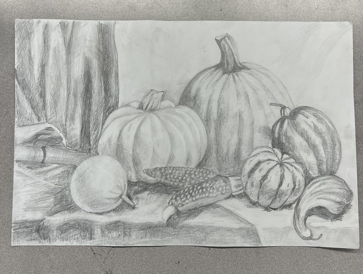 MrsAArtClass's tweet photo. 7th grade still life drawings https://t.co/6XjNYPzkY2