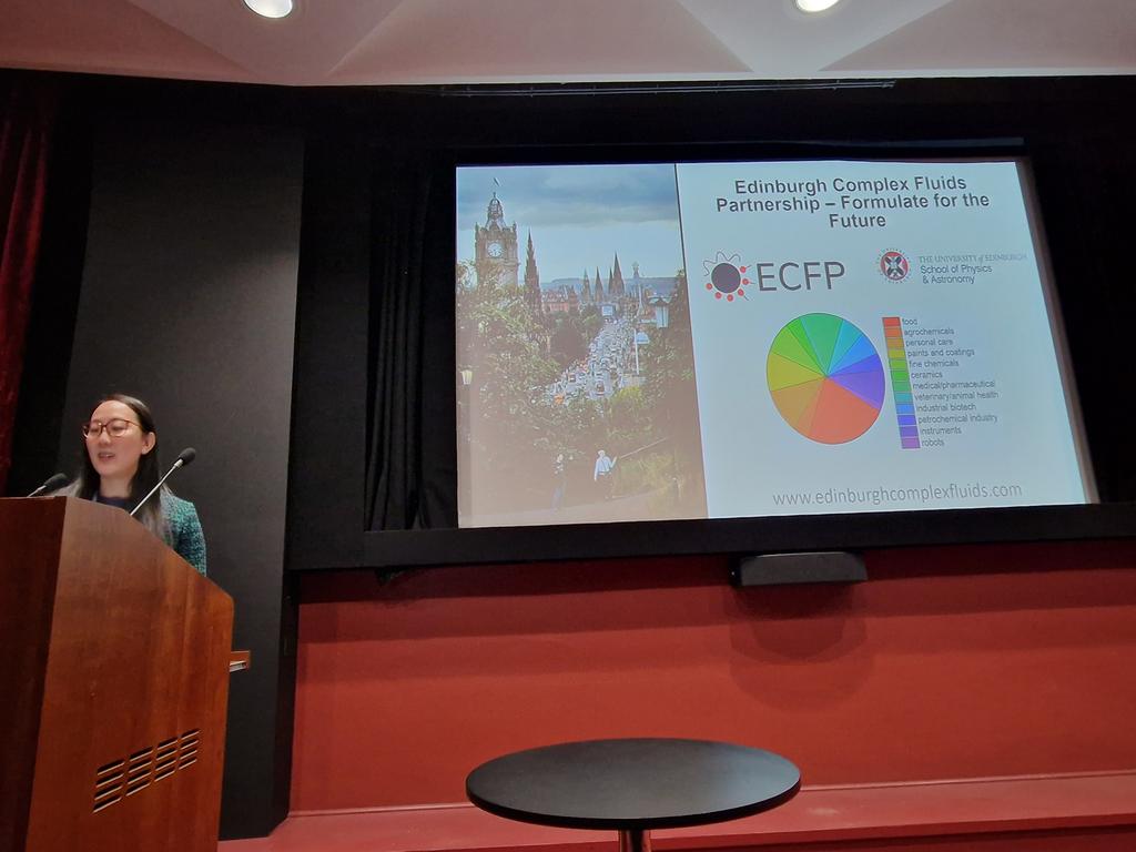 SCIFormulation's tweet photo. #SCIFF23 Denise Li from @EdinburghUni flash presentation on complex fluids #sustainability #formulation @SCIupdate https://t.co/xvbhF6nGVz