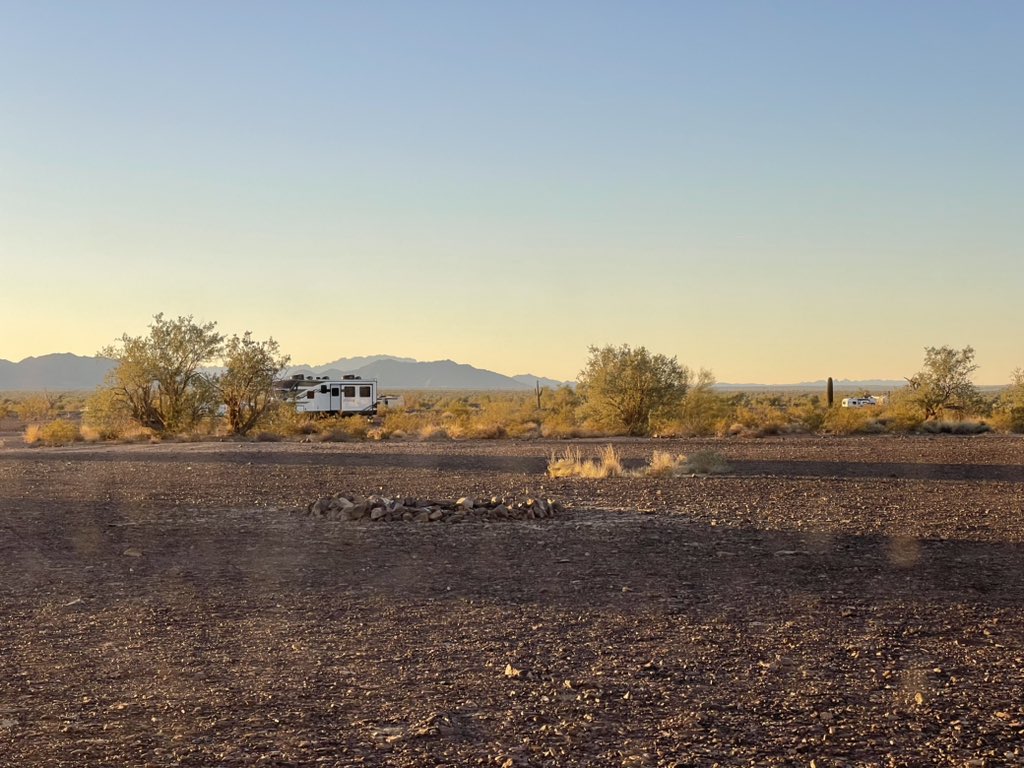 #Vanlife #Quartzsite #Nomad