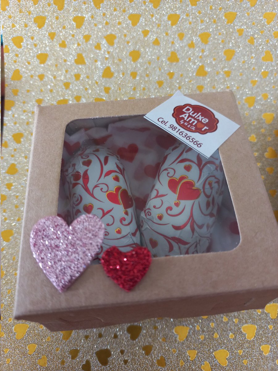 chabrusca's tweet photo. Para ese día tan especial, para engreírte, para disfrutar. Chocotejas de pecanas en bella presentación. Gracias por sus pedidos. #Martes #Chocotejas #DulxeAmor #Pecanas #Chocolate #Clientes #Emprendedores 💙👩👦✌️ https://t.co/ZzZwEM7Un1