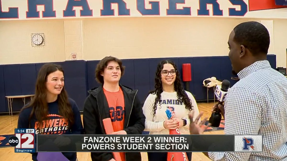 PowersCatholicH's tweet image. Week two of the FanZone saw Powers' student section take the crown for our "jersey theme" night.  Let's see if we can win two weeks in a row! Shout out to our student section leaders, Gracie Spezia, Emily Yousif, Zander Asbridge, and  Charlie Fritz!
#PowersPide