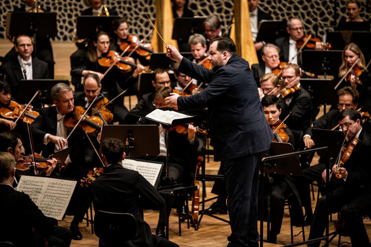 andris_nelsons tweet picture