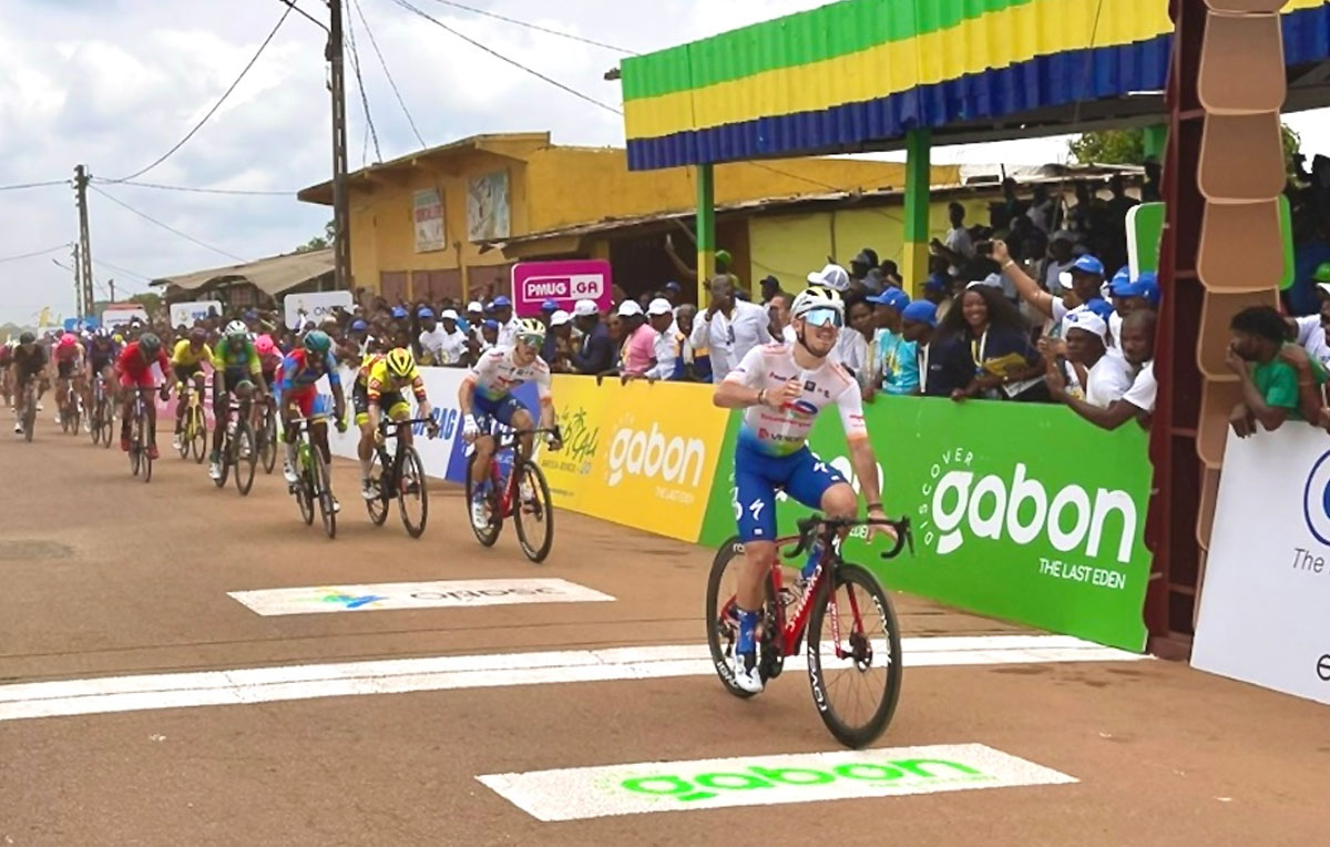 Cyclingpredpt's tweet photo. Tropicale Amissa Bongo🇬🇦 Stage 3
⭐️⭐️⭐️⭐️⭐️Tesson
⭐️⭐️⭐️⭐️Salby; MAFernandez; Rostovcev
⭐️⭐️⭐️Angulo; Blouwe; Barthe; Mulubrhan; Jeannièrer
⭐️⭐️Manzin; Soupe; Bdadou; Pritzen; Amari
⭐️Lauk; Mayer; Legab; Doghmy; Uhiriwe; Daumont
#TAB2023 #TAB23 #TropicaleAmissaBongo #JasonTesson https://t.co/InGxsYEXH4