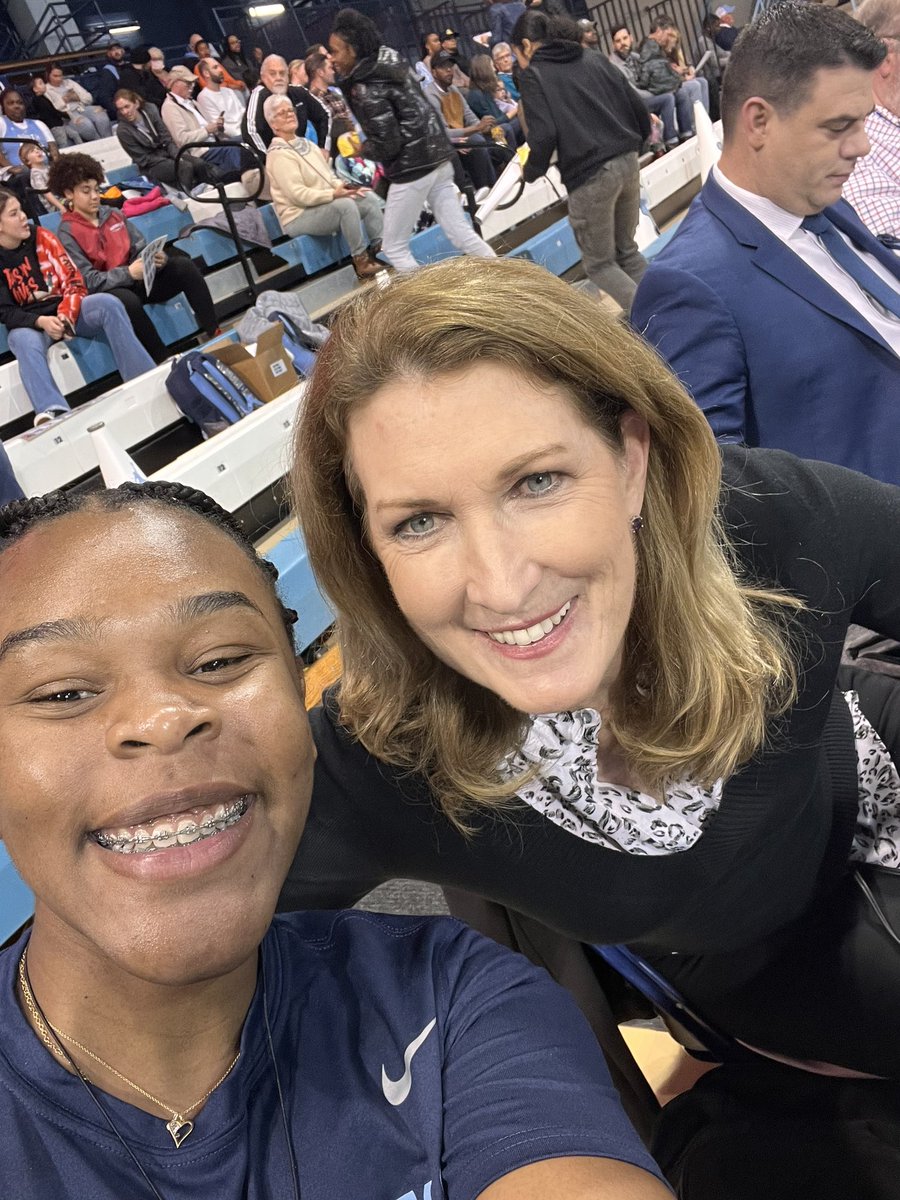 Look who I got see at the <a href="/uncwbb/">Carolina Women's Basketball</a> game Sunday afternoon! It was great seeing you again <a href="/debbieantonelli/">Debbie Antonelli</a>