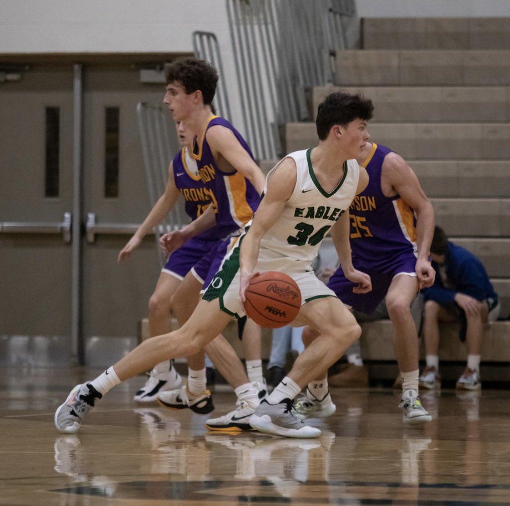 OlivetBoysHoop's tweet photo. It’s Game Day! 🏀

🆚️ @AthleticsLeslie 
⏰ JV @ 5:30 PM
⏰ Varsity @ 7:00 PM
📍Olivet High School
🎟 https://t.co/shNrnrmRja 
#OneMore

📺 💻 If you can’t attend, watch the livestream at https://t.co/VFj1z95Wi9. https://t.co/ML1ueySn5Z