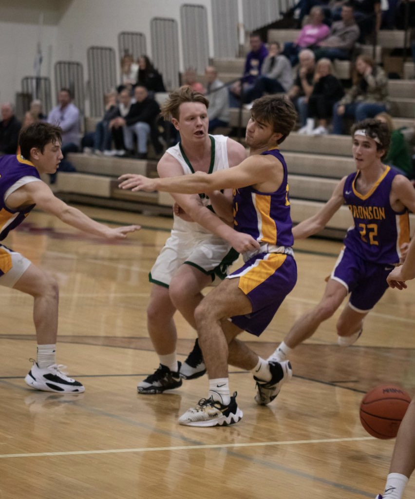 OlivetBoysHoop's tweet photo. It’s Game Day! 🏀

🆚️ @AthleticsLeslie 
⏰ JV @ 5:30 PM
⏰ Varsity @ 7:00 PM
📍Olivet High School
🎟 https://t.co/shNrnrmRja 
#OneMore

📺 💻 If you can’t attend, watch the livestream at https://t.co/VFj1z95Wi9. https://t.co/ML1ueySn5Z