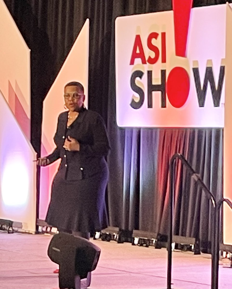 Good stuff: Marki Lemons Ryhal dishing the goods on using AI and social media tools to grow business at #ASIShowFortWorth  
<a href="/asicentral/">ASI Central</a>