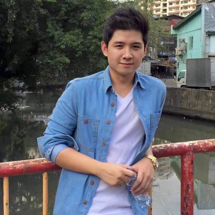 MaximCho2's tweet photo. He is still Guwapo and Baby-face looking like Joshua Dionisio https://t.co/DPYbUalkmG