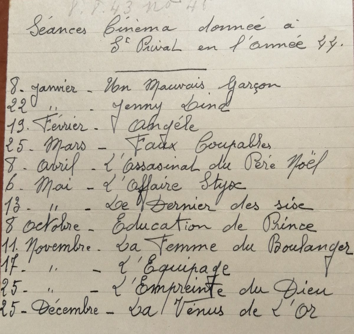 [Coup de cœur de l’archiviste] Qu’allait-on voir au cinéma dans nos campagnes périgordines dans les années 1940 ? Cette émouvante petite note issue des archives de Saint Privat des Prés liste tous les films diffusés dans la commune durant l’année 1944