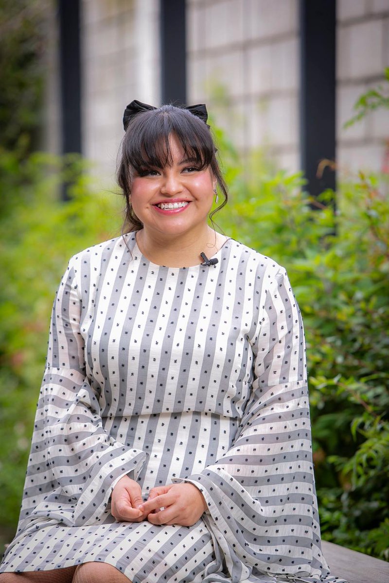 UniRadio997FM's tweet photo. Sintoniza el #997FM y acompáñanos en esta emisión de Somos UAEMéx #ComunidadSonora, conoce a Yuritza Medellín Sánchez, quien en esta ocasión nos invita a la reflexión sobre el sistema de lectura y escritura táctil Braille. ¡Comenzamos!

#UniRadioVaConmigo
#SomosUAEMéx 💚 💛 https://t.co/K5nYeY9uh6