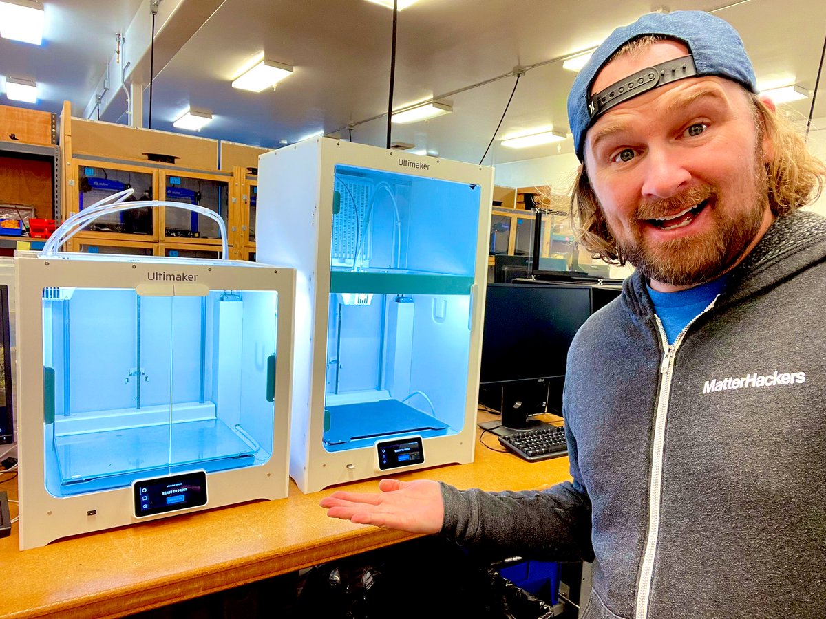The new Ultimaker S7. 

I’ve had the pleasure of playing with it for a bit now. Small but impactful iteration on the already robust and reliable S5. A Classic <a href="/Ultimaker/">UltiMaker</a> product launch. 

What questions do you have? 

matterhackers.com/store/l/ultima…