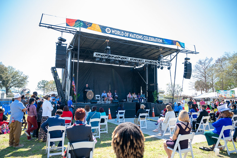 CityofJaxEvents's tweet photo. We are thrilled to host another naturalization ceremony at the World of Nations Celebration! Join us Saturday, Feb. 18 at 11am as we give our neighbors a welcome as new citizens of the United States.
Tickets bought in advance are $5 + fees: https://t.co/RxK1thbty6
#WONC https://t.co/B605GnFlnx