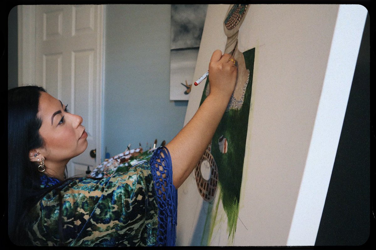 visionari_art's tweet image. Enjoying the process…even if it gets a little messy🎨 #surrealism #surrealista #paintinginprogress #divinefeminine