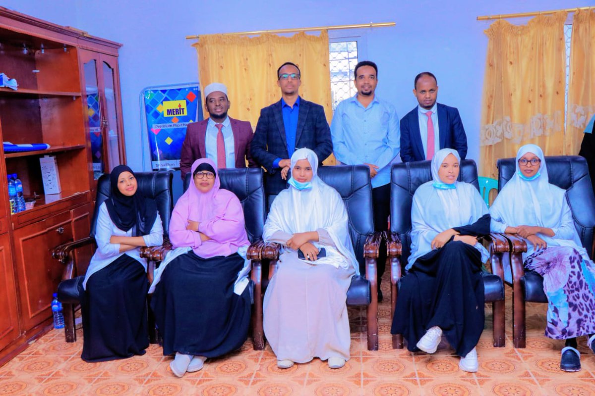 KharashH's tweet photo. Happy to share with you good news from Hargeisa, Somaliland. The first time Hargeisa group hospital and the university of Hargeisa launched together the first orthopedic residency program in Somaliland. I am glad to be one of the Orthopedic residents. https://t.co/8mixGaoFcp