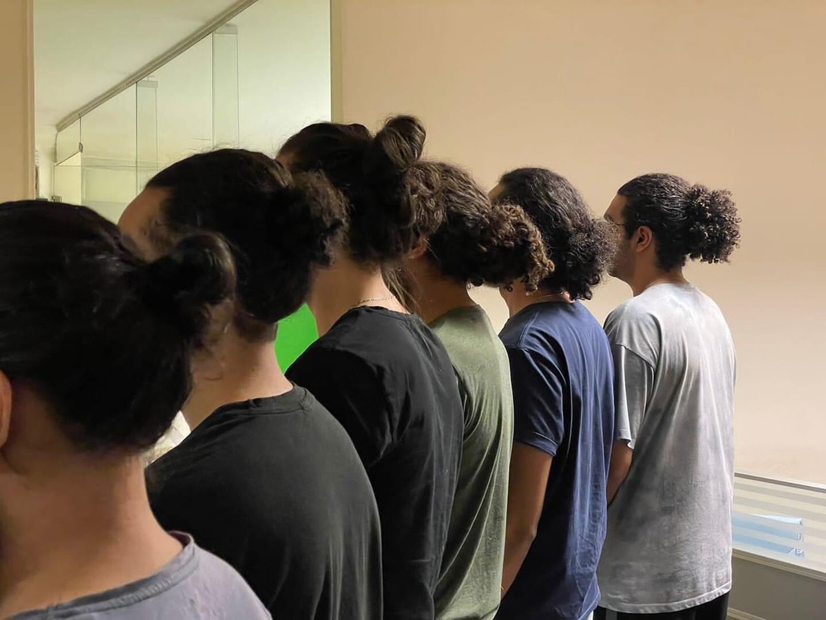 بالله كيف عرفت اني شغال ويتر في كافيهات ال117؟