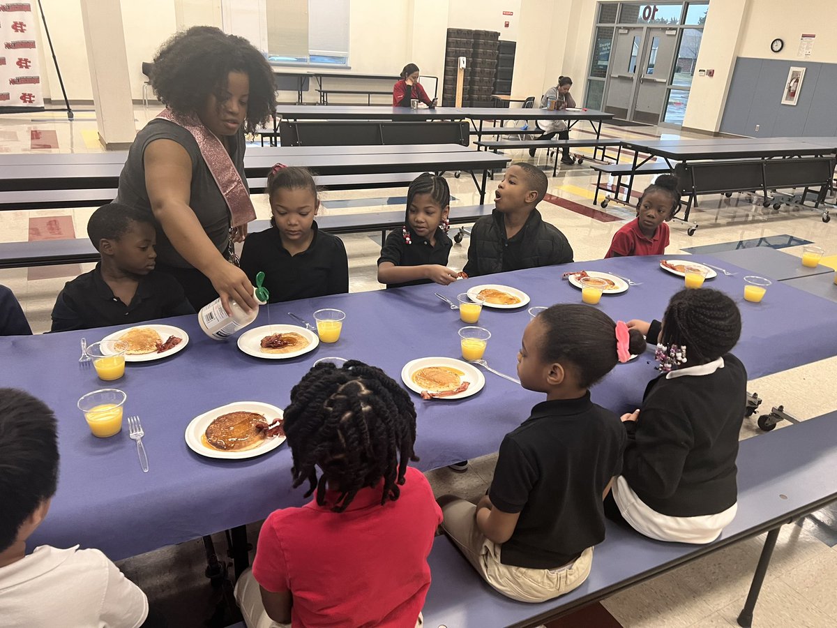 Waterford Oaks Elementary (@chisd_woe) on Twitter photo Our scholars saw pancake breakfast and showed out on their MAP test! We had 75% of all our scholars show growth on at least one assessment! #CelebrateSuccess #ScholarsFirst #AchievementOriented <a href="/Mr_WDavis11/">William Davis</a> <a href="/cedarhillisd/">Cedar Hill ISD</a> <a href="/CHISDAllProDads/">CHISDAPD</a> <a href="/geraldhudson/">Dr. Gerald B. Hudson</a> @millwill77 Our scholars saw pancake breakfast and showed out on their MAP test! We had 75% of all our scholars show growth on at least one assessment! #CelebrateSuccess #ScholarsFirst #AchievementOriented <a href="/Mr_WDavis11/">William Davis</a> <a href="/cedarhillisd/">Cedar Hill ISD</a> <a href="/CHISDAllProDads/">CHISDAPD</a> <a href="/geraldhudson/">Dr. Gerald B. Hudson</a> @millwill77