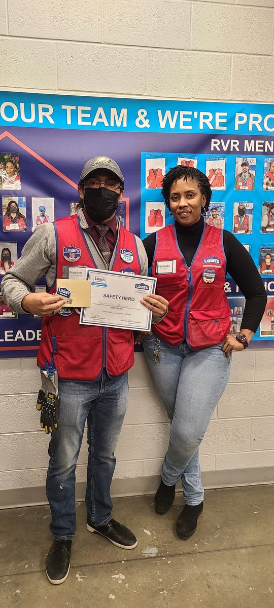 Say hello to Kassandra, Kenny, Brandon, and Sylas! #Lowes1122's Credit and Install MVP's, along with our Safety Hero, &amp; our associate with the #MostPositiveAttitude 😊
<a href="/Fatimas1122/">Fatmata@Sesay</a> <a href="/LauraGibsonR1/">Laura Gibson</a> <a href="/BenitoKomadina/">Benito.Komadina@Lowes</a> <a href="/TravisTalbert7/">Travis Talbert</a> <a href="/BlueBoxR1/">@BlueBoxR1</a> <a href="/MichaelGuyer5/">Michael Guyer</a> #SpecialtyTeam