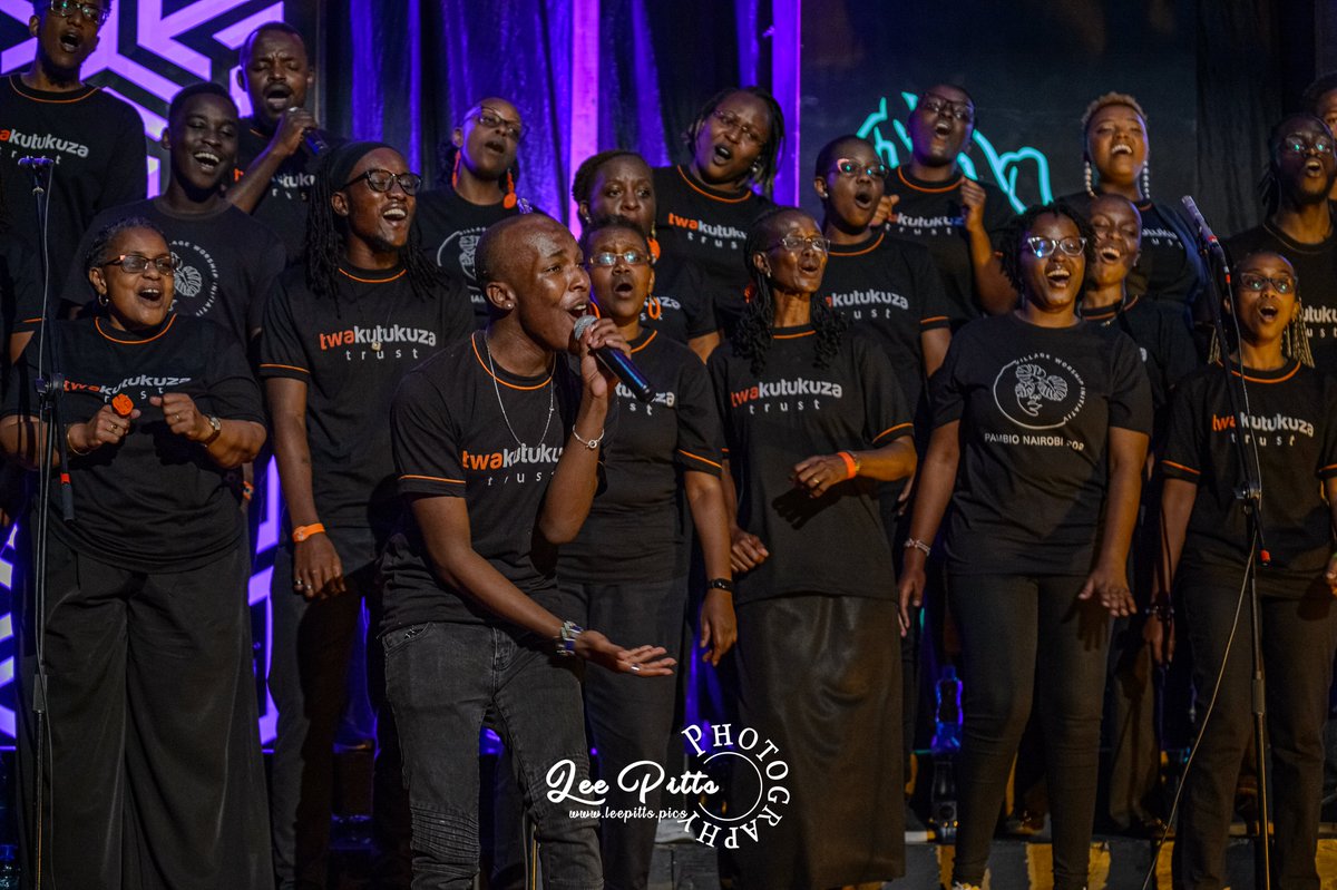 leepittsphotog1's tweet photo. #leepittsphotography #worshipnight #worshipmusic #SendJudahFirst #Worship #LiveOnPurpose #TwaChoir #Twakutukuza #TwaMbio https://t.co/j2jhVUlnIV