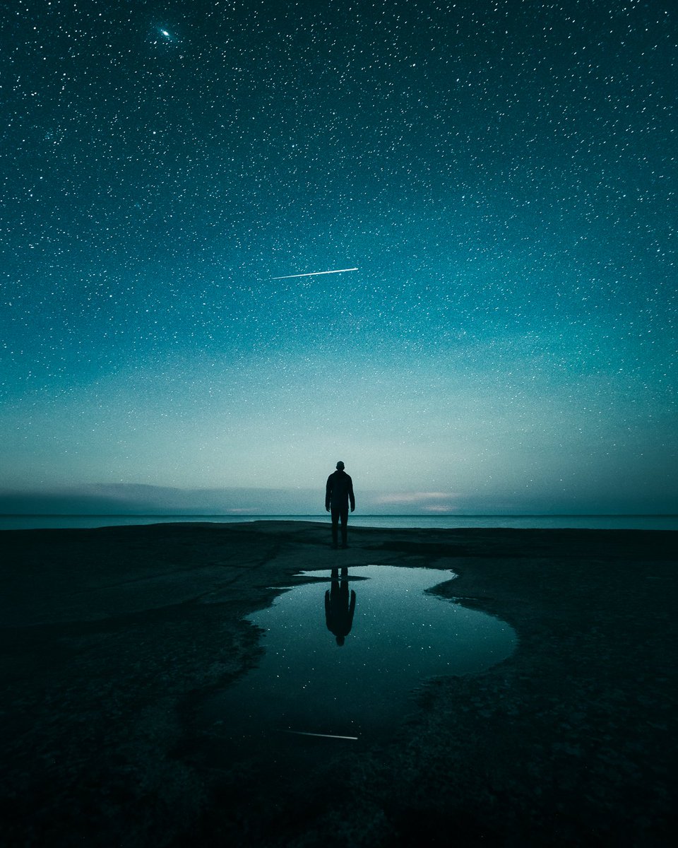MikkoLagerstedt's tweet photo. Self-portraits at night https://t.co/lijDB2VjJW