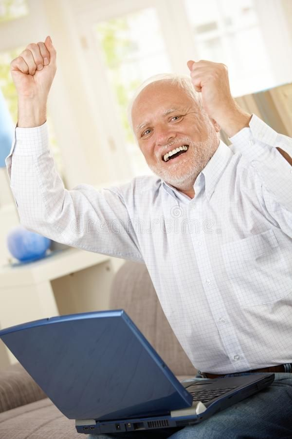 AlbertAnaBoss's tweet image. Visual representation of #XTP holders sitting down to check the charts after a long day at work