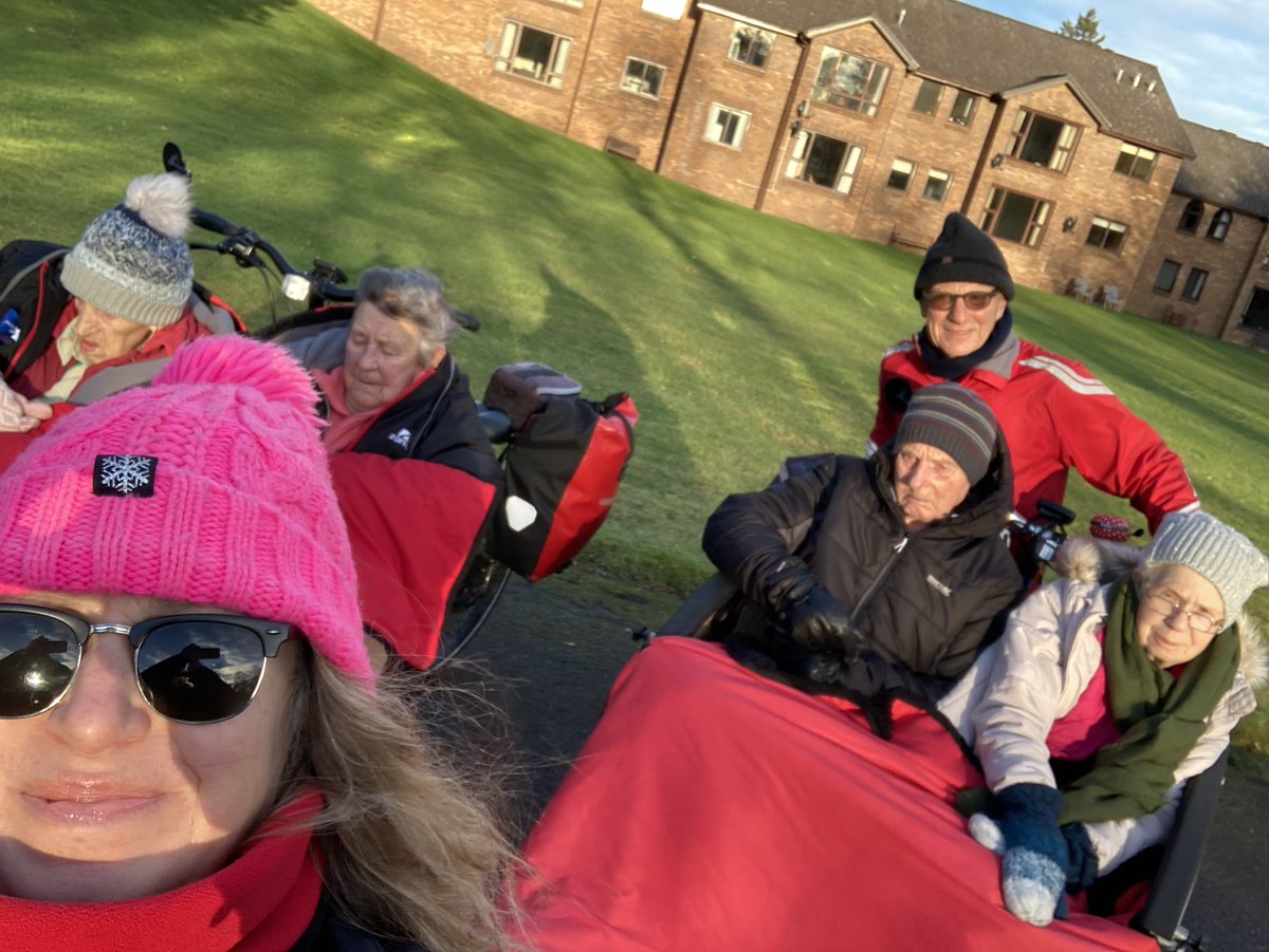 Gillian Russell tweet media