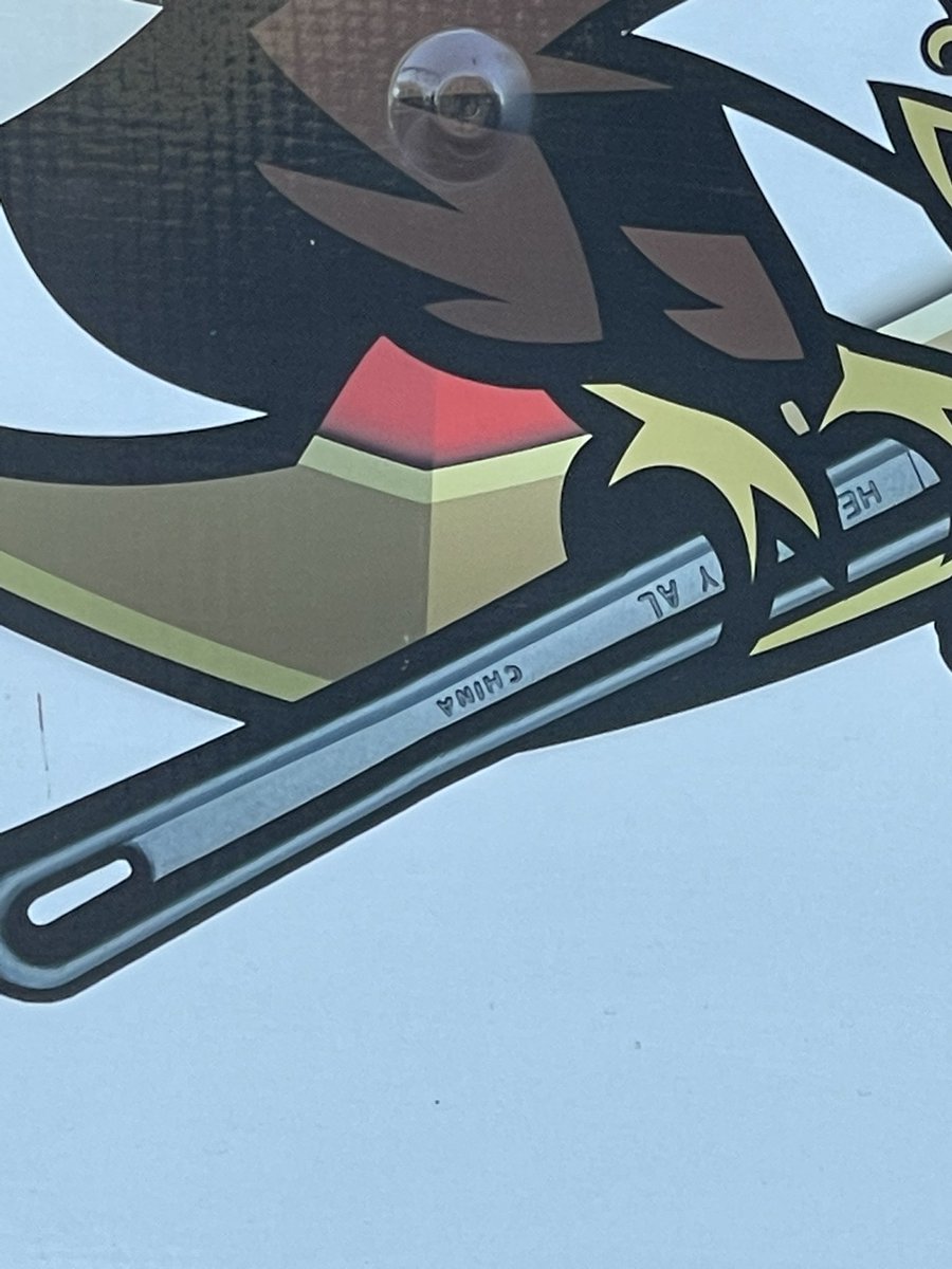 PhillipCotner's tweet image. #logofail #stockphoto #lazydesign #graphicdesignismypassion