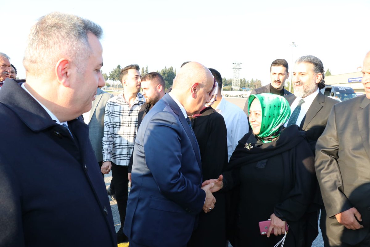 Orman ve Tarım Bakanımız Sayın @VahitKiriscihavaalaninda karşıladık hosgeldiniz çok Kıymetli Bakanım