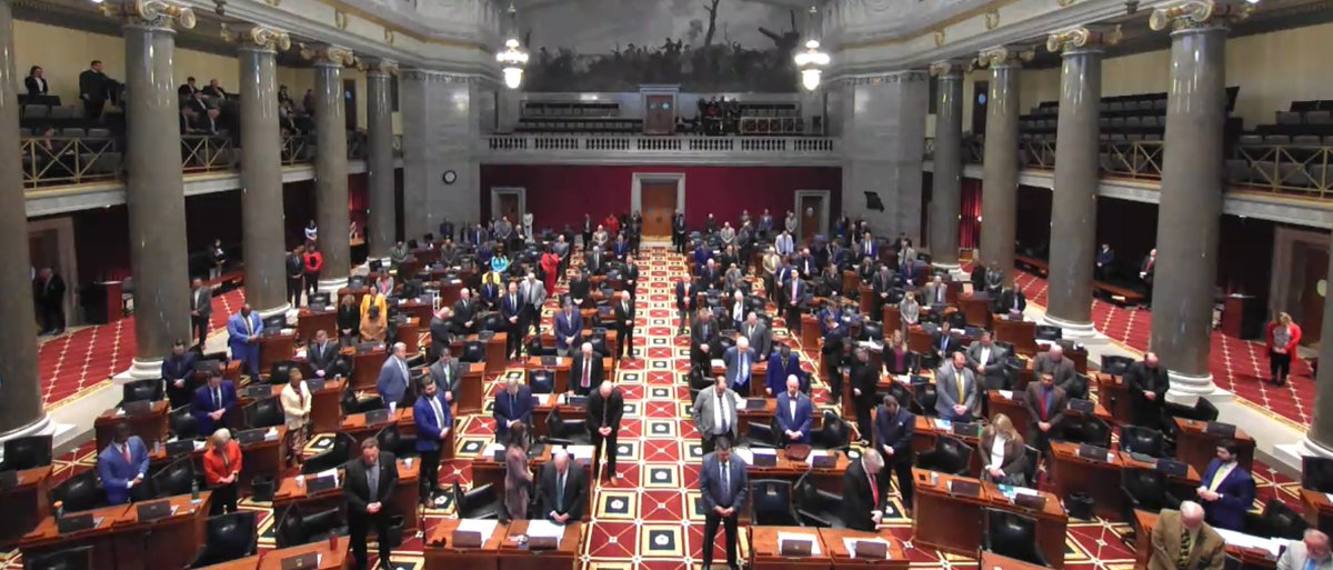 FOX2now on Twitter "RT EmilyManleyTV The House held a moment of