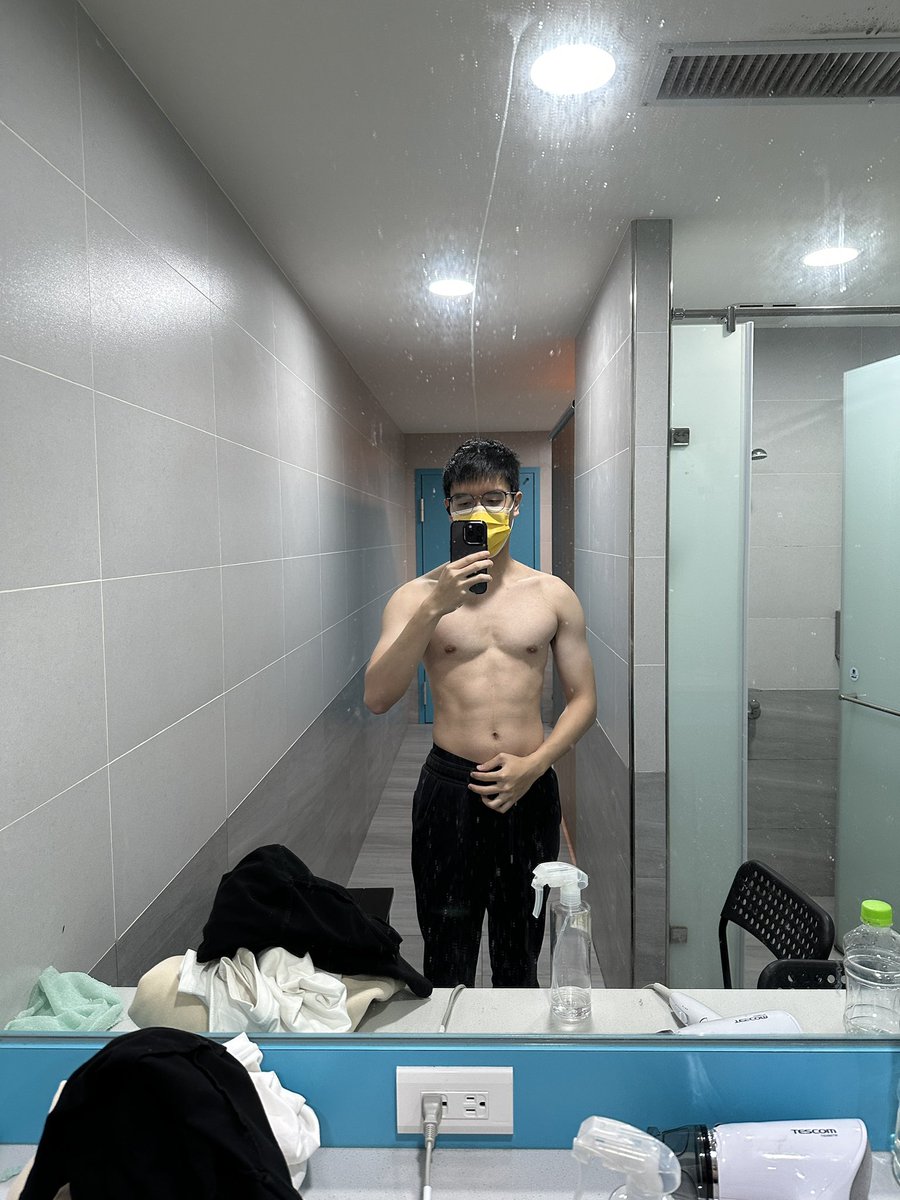 leaf_work_out's tweet photo. @MentoMensex 遲到參賽 https://t.co/OdB70XVY01