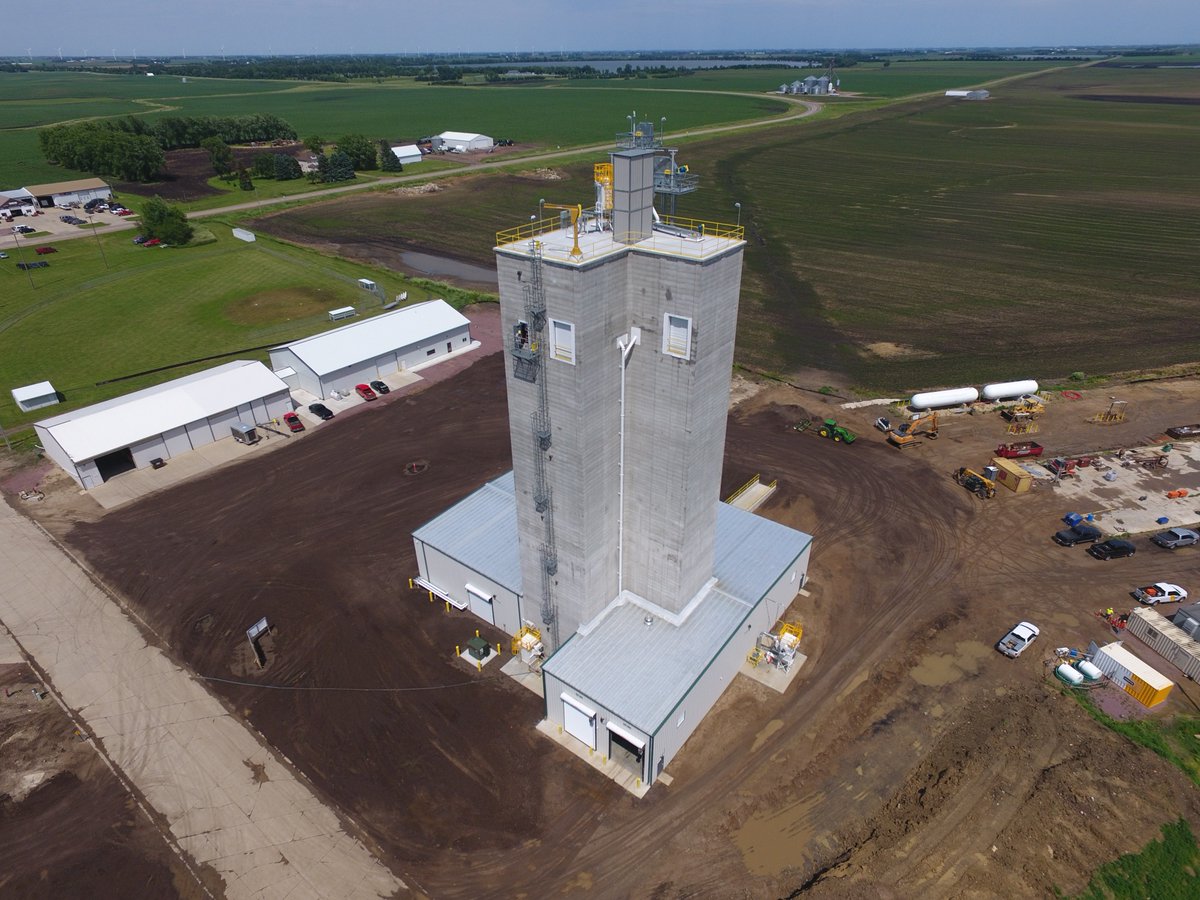 InterstatesCo's tweet image. Did you know that for over 65 years, we've been meeting our client's needs? We've fine-tuned our processes and added new solutions and industries, including feed and meat processing. Find out more on the #InterstatesBlog. bit.ly/3XIGVDW #InterstatesTakeover #IPPE2023