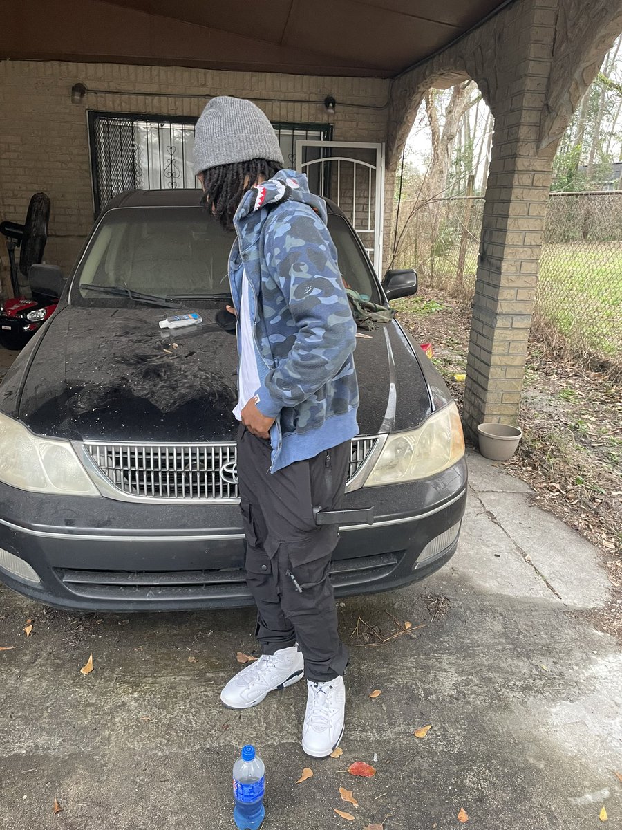 natee904 tweet media