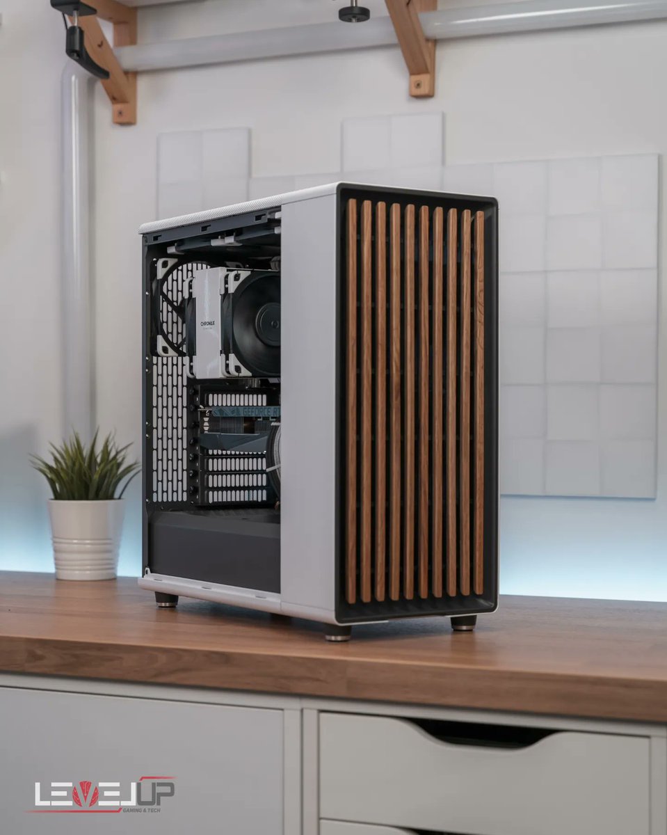 levelup_GT's tweet photo. PC case with style 👌
@FractalDesignNA NORTH
#fractalnorth #northcase #kinginthenorth #noctua #biostar #patriotviper #viperddr5 #pcbuild #whitepcbuild https://t.co/D5bMhfNwul