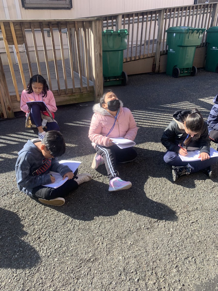 Lisa Macor (@lisa_macor) on Twitter photo Outside investigating the weather and making predictions. We will continue to do this for a week and see if we can determine a weather pattern like real meteorologists! Stay tuned! <a href="/LivingstonNBPS/">Livingston School</a> <a href="/NbpsSci/">NBPS Sci Dept</a> <a href="/ENunez___/">Elizabeth Nunez, BA, MA, MAT</a> Outside investigating the weather and making predictions. We will continue to do this for a week and see if we can determine a weather pattern like real meteorologists! Stay tuned! <a href="/LivingstonNBPS/">Livingston School</a> <a href="/NbpsSci/">NBPS Sci Dept</a> <a href="/ENunez___/">Elizabeth Nunez, BA, MA, MAT</a>