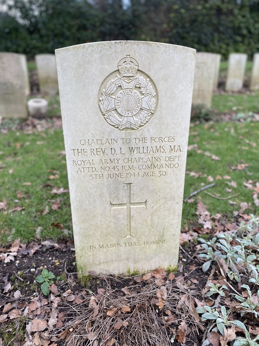Rev D L Williams, sadly took his own life on Southampton Common prior to embarkation for Normandy. He is buried in a @cwgc plot at Hollybrook Cemetery, Southampton. #followinthefootsteps