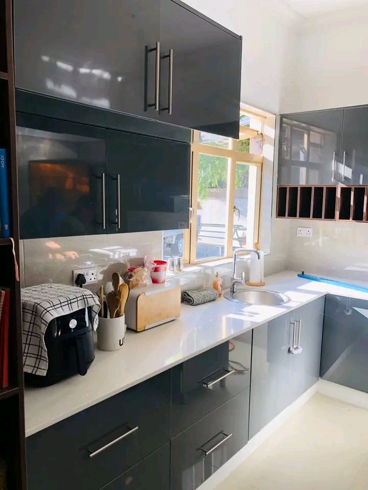 SizweOsents's tweet photo. Bw tweeps Please retweet this help ngwana wa motswana ππ₯°
Affordable house interior
Awesome Fitting
Contact 74776537 for more information
We are mobile
#pushBw https://t.co/h80J0lgejr