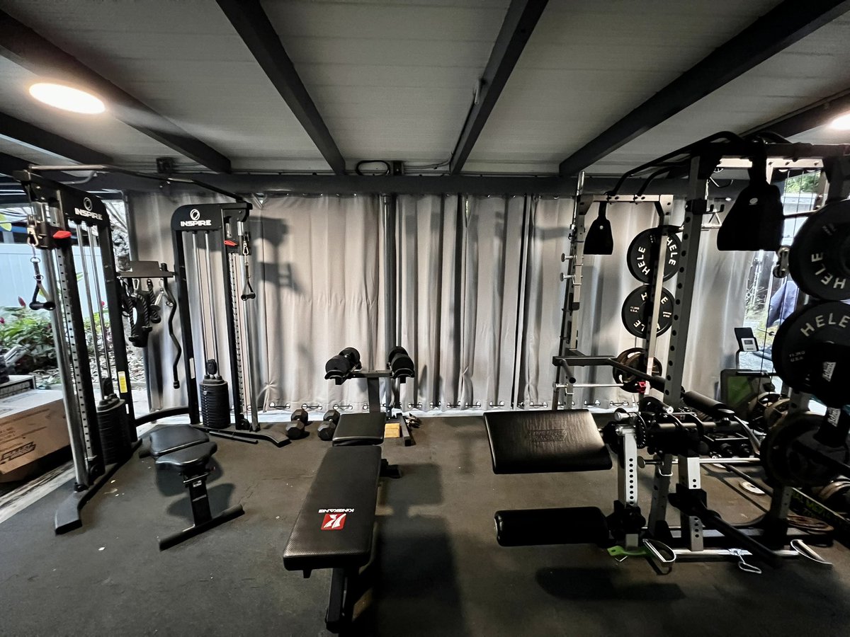 ckames44's tweet photo. @bulletproof_fitness_equipment making an appearance in HI🙌🏼 solid product that was worth the wait! 

✅ Cost effective
✅ Space-saving
✅ Fits any size rack
✅ Fully adjustable
✅ Multiple attachments

The owner is pretty dope AF too 😂 Highly recommend for those home gyms! https://t.co/VKPjRlNORz