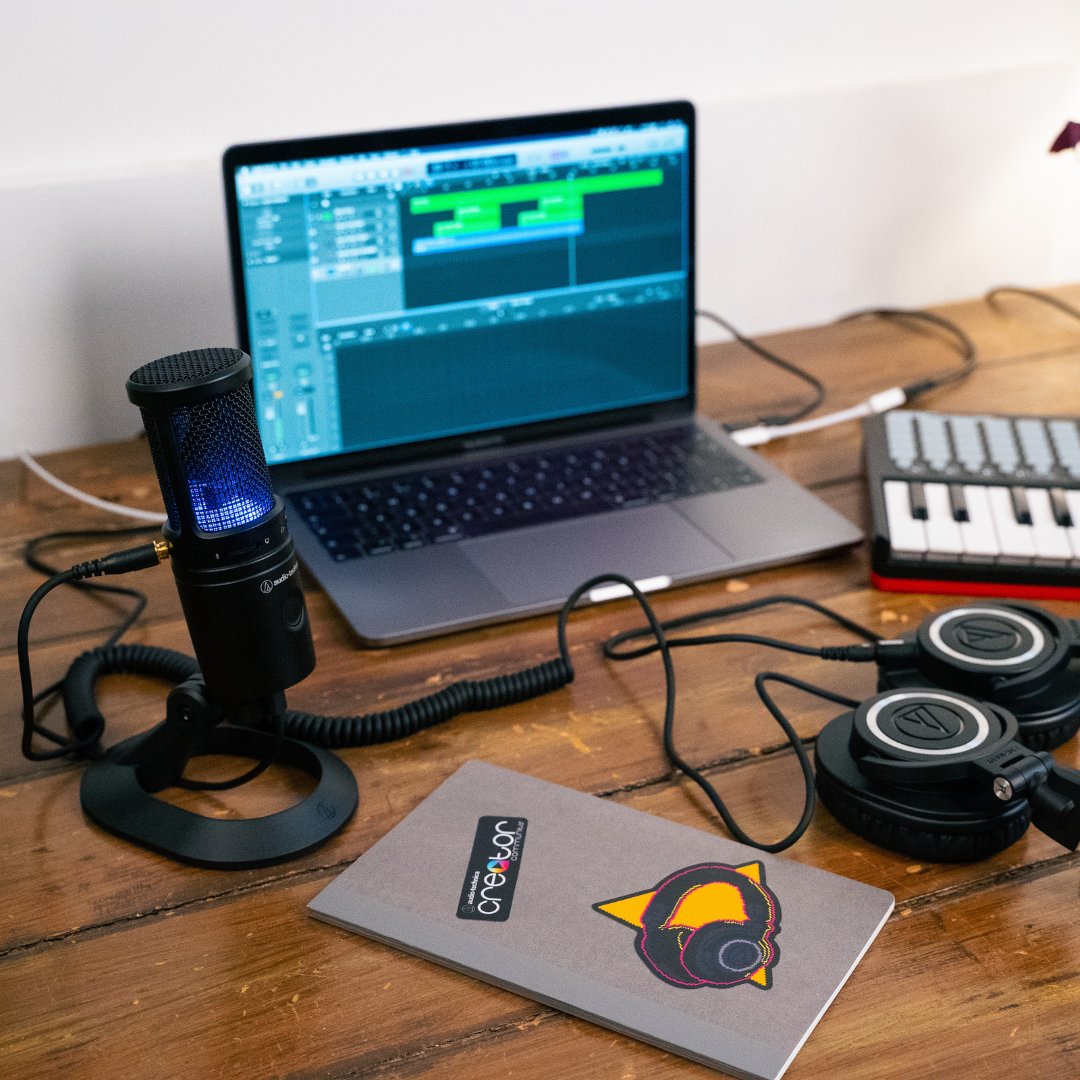 audiotecnicaCA's tweet photo. Specially designed to meet the needs of content creators, our AT2020USB-X microphone is the best on the market for streaming, podcasting, recording music, gaming and video recording 🎙️
#AudioTechnica #AT2020USBX #Microphone #Canada https://t.co/Ft4leSBSjJ