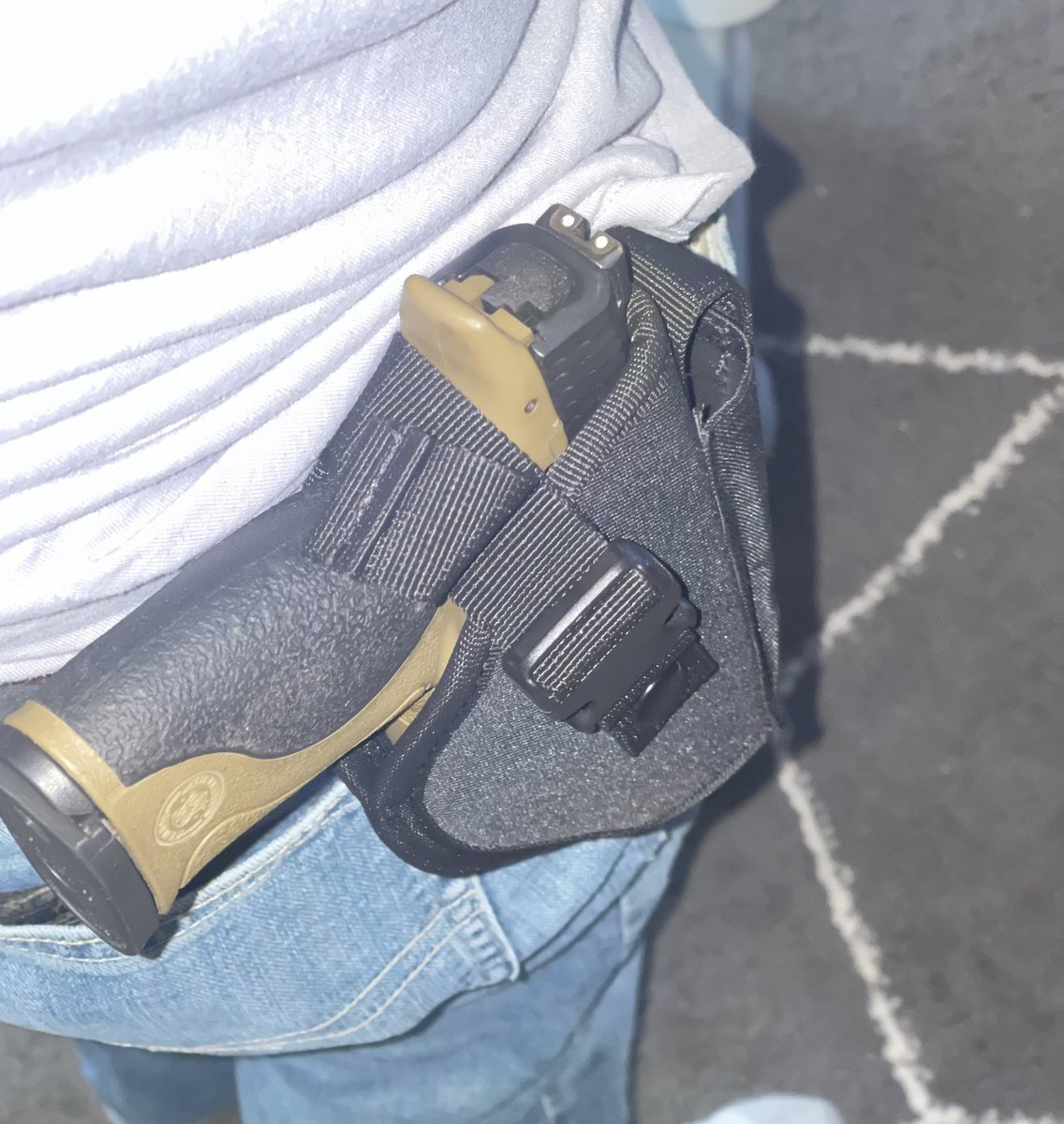 MichaelKiesel6's tweet photo. Oh how good it feels to move out of shithole tyrant state of Illinois and back in a constitutional open carry state. My 40 is a little heavy to carry. Iโm going to have to get a smaller 9mm I think. ๐บ๐ธ๐ฏโค๏ธ๐บ๐ธ #Indiana #Safe #SmithNWesson #MP40 https://t.co/82RblzmMBp