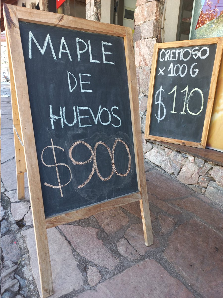 Maple de Huevos 🥚

💰 $900
📍 Villa General Belgrano

Gracias <a href="/PreciosRosario2/">PreciosRosario</a> y <a href="/Candy_Pet/">Daniela Schneider</a> por la #FotoTestigo 📸