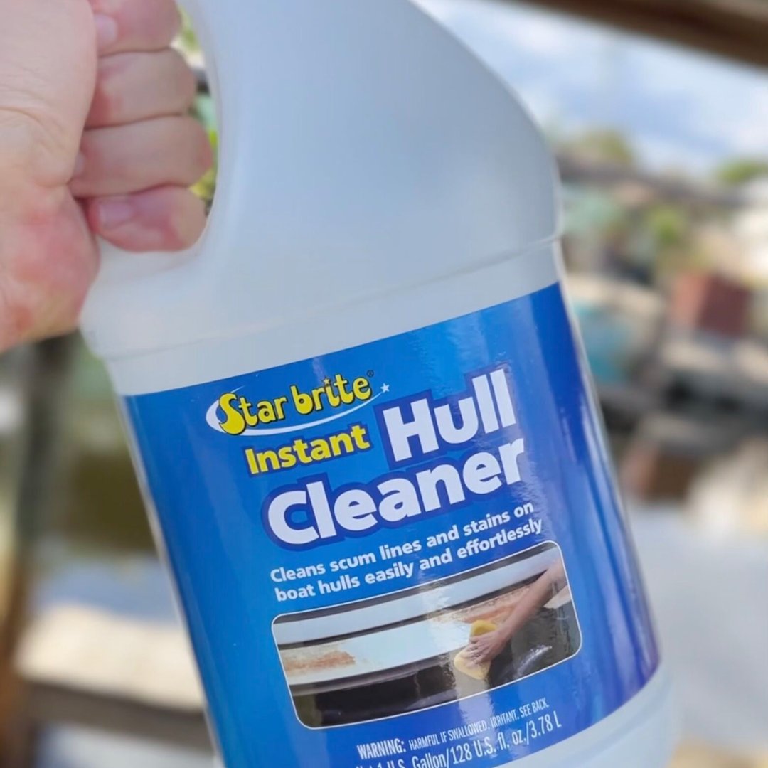 Starbriteinc's tweet image. Say goodbye to stubborn hull stains with our Instant Hull Cleaner!

Removes tough stains, reduces drag, and improves performance.

#StarbriteSolutions #InstantHullCleaner #CleanBoat #BoatMaintenance