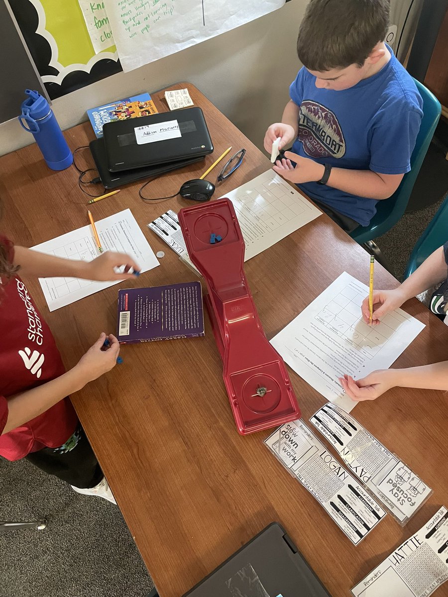 MrsHarvey_3rd's tweet photo. Exploring mass today! Hands on math after a morning of testing 💪🏻 https://t.co/HDQFAirZq4