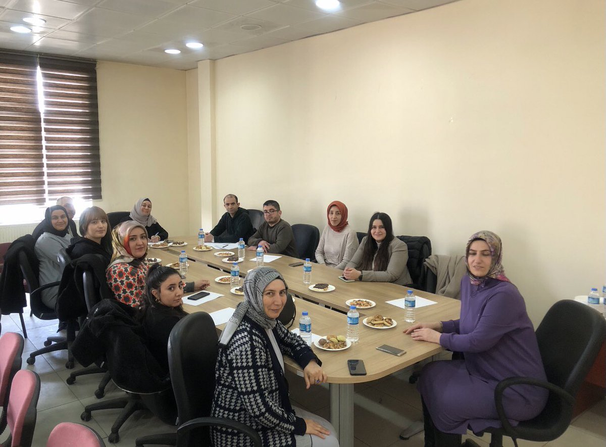 Bu ay AEP toplantımızı Patnos SHM’ de yaptık. Güzel ev sahipliği için Patnos SHM’ mize çok teşekkür ederiz.
<a href="/agriashim/">Ağrı Aile ve Sosyal Hizmetler İl Md.</a> 
<a href="/rhnbyrk/">Orhan BAYRAK</a> 
<a href="/PatnosSHM/">Patnos Sosyal Hizmet Merkezi Müdürlüğü</a>