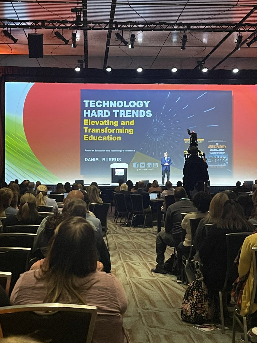 kelli hauldren tweet media