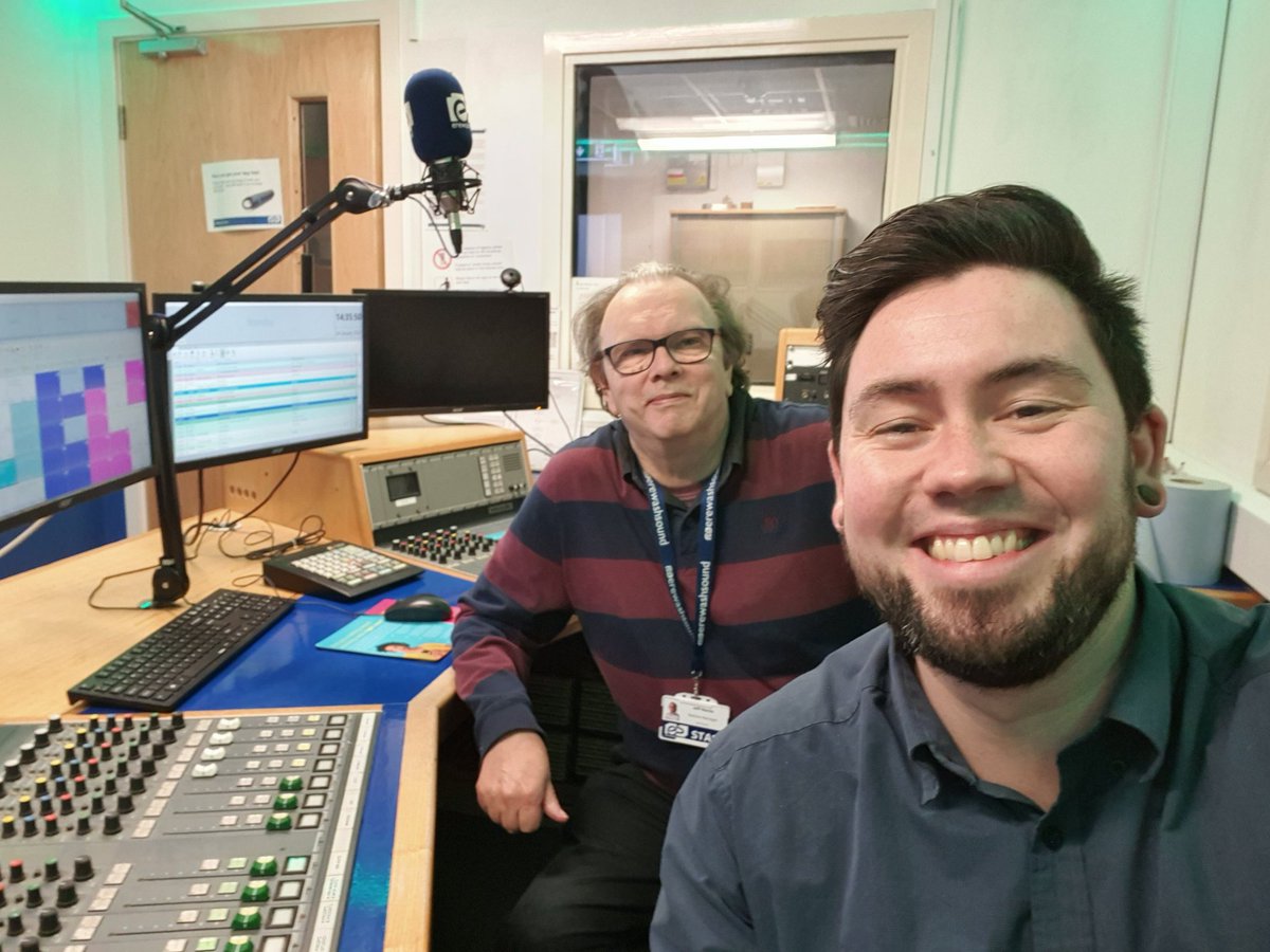 Popped in to visit @erewashsound for a chat about their station and a good discussion about their media academy, where they radio and podcasting skills. Really great to see them flying the flag for local radio, and I hope to be able to join them on a show soon 😄