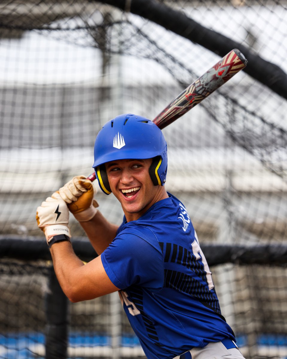 IMG Academy Baseball on Twitter "Dripped out and fueled up 🔥💧"