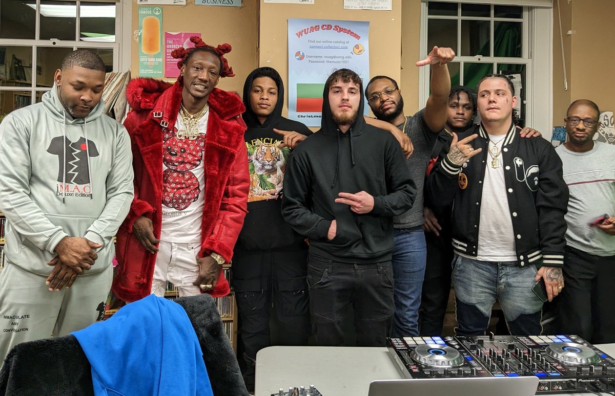 Shout out @whogotdastreetz bringing out an unbelievable amount of talent last night to #GalacticRhythmRadio. North Carolina got some amazing talent @iamnateadamz <a href="/gmbtmoney/">Elebriel ✨🤤❤️</a> @hotboy_tatoe82 be on the lookout for these boys #DjKarolina #1DjInRealEstate #EXP #KARINHEADREALTY