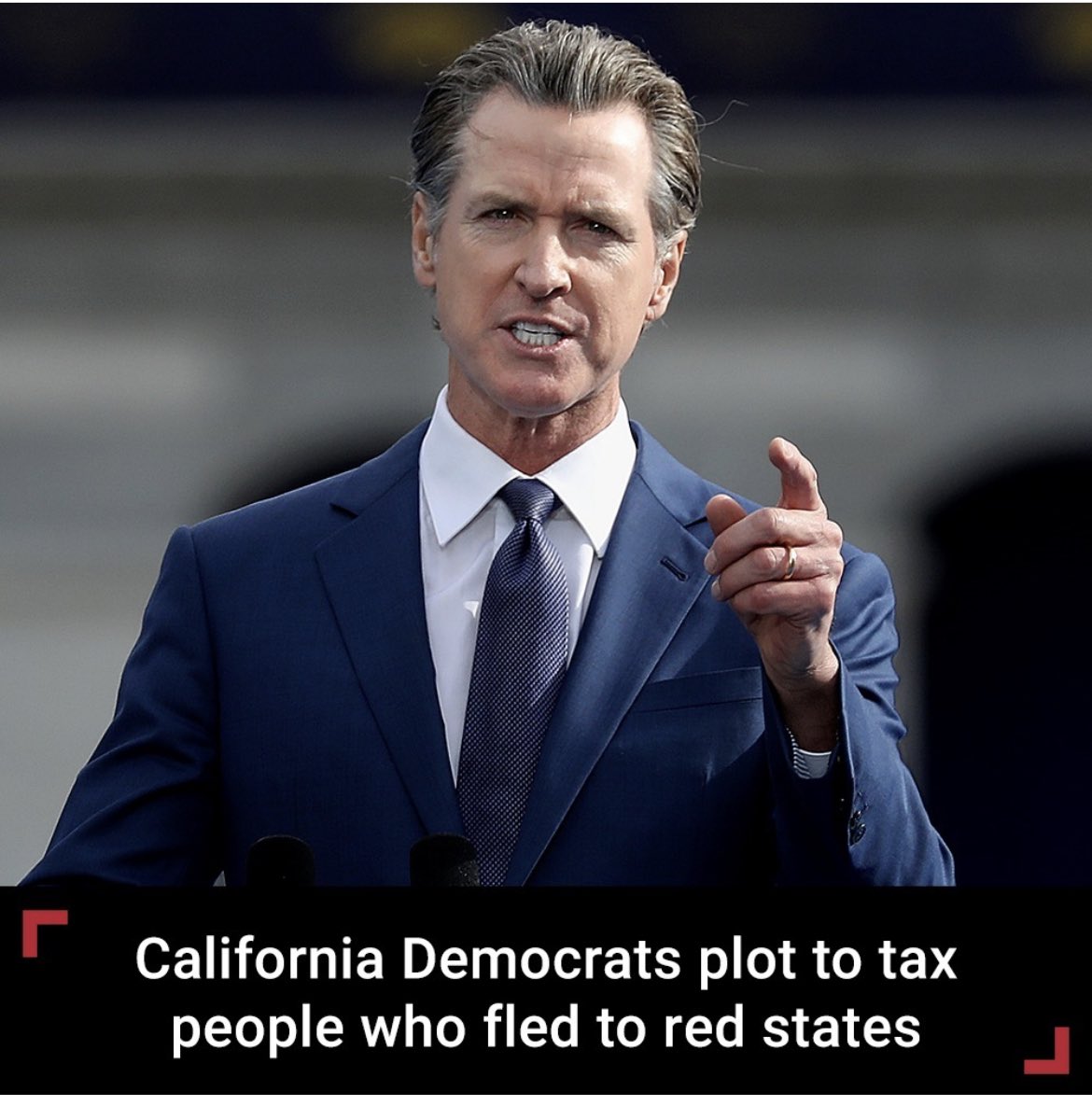 Myrna 💋💄 on Twitter Newsom playing the “long arm of the law